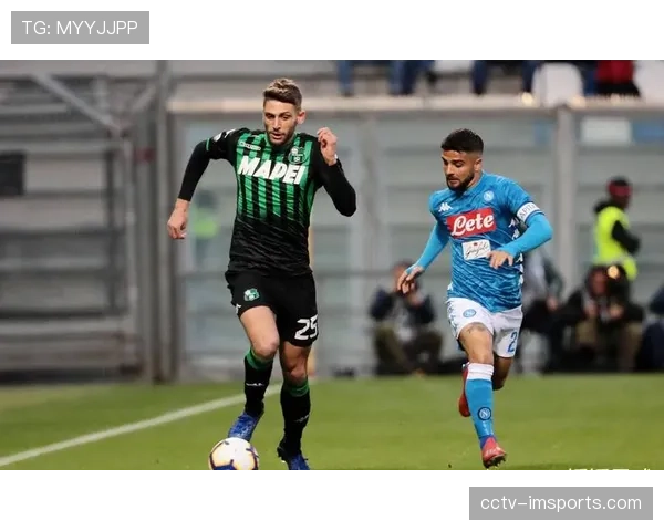 萨索洛4-3热那亚，一场进球大战后双方仍处降级边缘